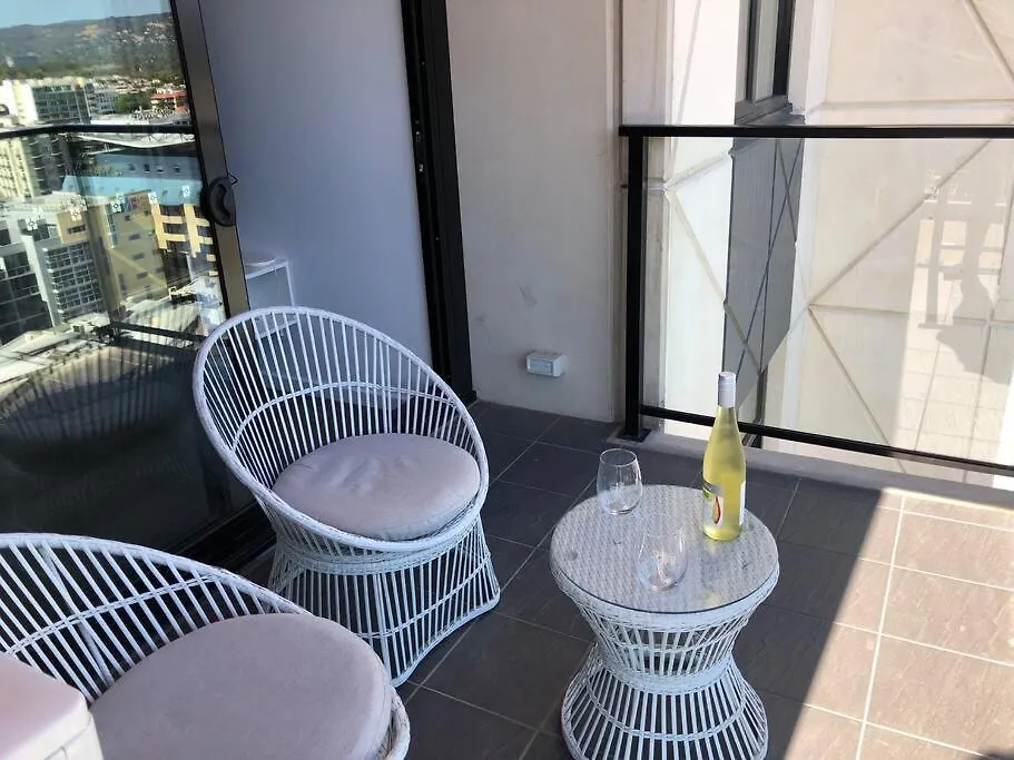 Apartment Tindy'S City Pad Adelaide
