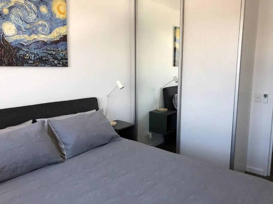Tindy'S City Pad Adelaide Apartment